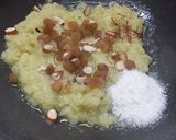 A picture of step 2 of Sweet potatoes halva (upvas recipe).