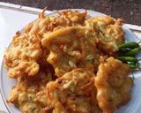Foto langkah ke 4 dari resep Bakwan Sayur Sederhana.