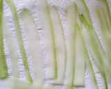 A picture of step 1 of Pickled cucumber.