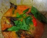 Foto langkah ke 4 dari resep Gulai Pindang Tongkol Kemangi.