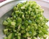 A picture of step 1 of Chicken spring Roll.