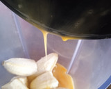 Foto del paso 1 de la receta: Budín banana y duraznos con pasas de uva con licuadora