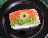 A picture of step 3 of Steamed Rice & Salad.