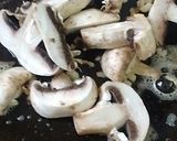 Foto del paso 3 de la receta: Mejillones a la Provenzal con Champignones