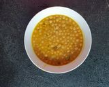 रगडा पॅटीस (चाट) (ragada patties chat recipe in marathi) रेसिपी स्टेप 1 फोटो 