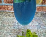 A picture of step 8 of Blue moon mojito.