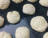 Foto del paso 5 de la receta: PANCITOS SABORIZADOS CON 🧅CEBOLLA🧅 (realizados con harina con levadura incorporada)