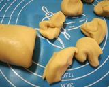 Foto langkah ke 4 dari resep Pastel Kentang Wortel.