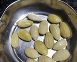 A picture of step 2 of Broccoli Almond soup.