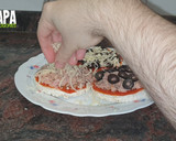 Foto del paso 6 de la receta: Mini Pizzas con base de tortitas de arroz