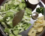 A picture of step 1 of Dudh Jhinge / Milky Ridge Gourd.