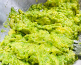 Foto langkah ke 2 dari resep Avocado spread.