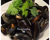 Foto langkah ke 4 dari resep Kerang saus Padang.