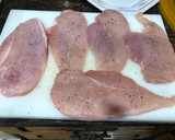 Foto del paso 1 de la receta: Pechuga de pollo en salsa con champiñones
