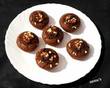 A picture of step 5 of Choco Biscuit Cupcakes.