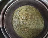 A picture of step 3 of Pani puri.