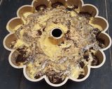 Foto langkah ke 8 dari resep Bolu Pisang Lapis Kacang Mete Oreo.