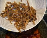 Gambar langkah 6 resipi Sambal Terung Ikan bilis.