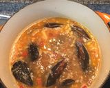 Foto del paso 5 de la receta: Caldereta de rape y cocochas de bacalao