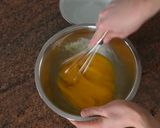 Une image de l'étape 1 de La recette du dorayaki.