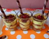 A picture of step 6 of Lemon chocolate crunch pudding.