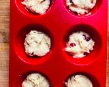 Une image de l'étape 6 de Muffins aux groseilles et crumble de noisettes.