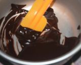 Foto langkah ke 3 dari resep Royal Coklat Dessert Box.
