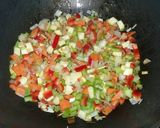 Foto del paso 3 de la receta: Lasaña de caballo con setas y verduras