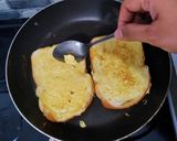 Foto langkah ke 4 dari resep French Toast.
