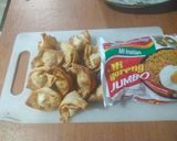 Foto langkah ke 4 dari resep Siomay goreng indomie.. kreasi indomie.