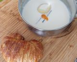Foto del paso 2 de la receta: Torrija de croissant con crema quemada