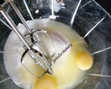A picture of step 2 of Mayonnaise lemon cream sheet cake.