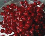 A picture of step 2 of Sprouts chaat.