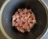 A picture of step 1 of Japanese Curry Roux Chicken Rice.