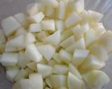 A picture of step 1 of Mix fruit punch chaat.