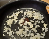 Foto del paso 4 de la receta: Pasta de espelta con verduras y huevos de codorniz