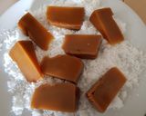 Foto langkah ke 4 dari resep Kue Keranjang Kukus.