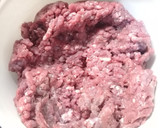 Foto del paso 2 de la receta: Pan de carne relleno de cheddar