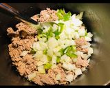 A picture of step 2 of Crockpot Quick and Easy Rigatoni.
