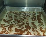 Foto langkah ke 9 dari resep Bolu marmer loyang 24x24.