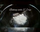 A picture of step 1 of Alu wala naan.