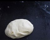 A picture of step 2 of Heart Donut.
