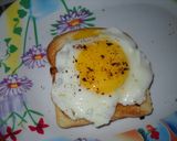 Foto del paso 5 de la receta: Tostadas con queso ranchero y huevo
