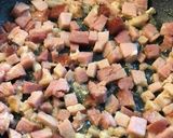 Foto do passo 1 de Penne ao molho de tomate com bacon