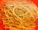 Hình bước làm 1 của món Bún riêu tôm khô