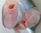 Hình bước làm 1 của món Cá hú kho tộ
