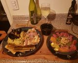 Foto del paso 9 de la receta: Entrada de Sashimi con plato de fondo Salmón, Paella y Puerros