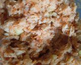 Foto del paso 3 de la receta: Torticas de Vegetales!!! 🥒🥕🥔🌰🍘🍘🧀🥖