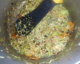 A picture of step 2 of Macaroni jollof.