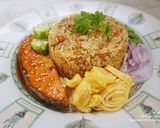 รูปขั้นตอนการทำที่ 5 ของ ข้าวผัดน้ำพริกแซลม่อนทรงเครื่อง